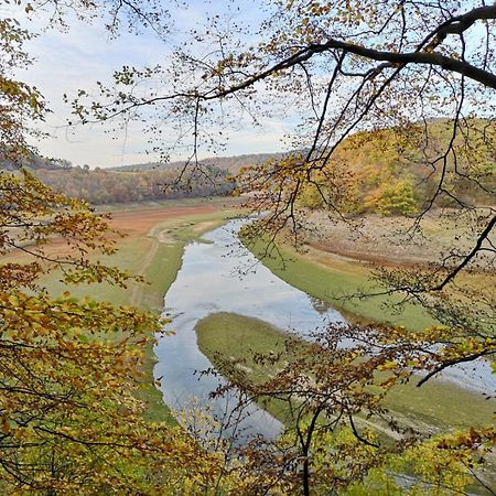 Ferienhaus Schoene Aussicht Ferienwohnung Gruen Hemfurth-Edersee Esterno foto