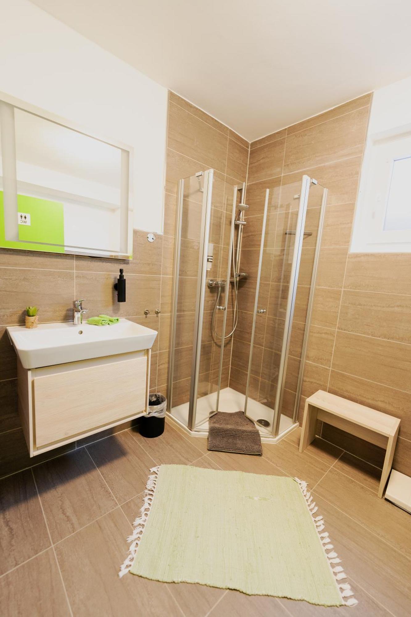 Ferienhaus Schoene Aussicht Ferienwohnung Gruen Hemfurth-Edersee Esterno foto