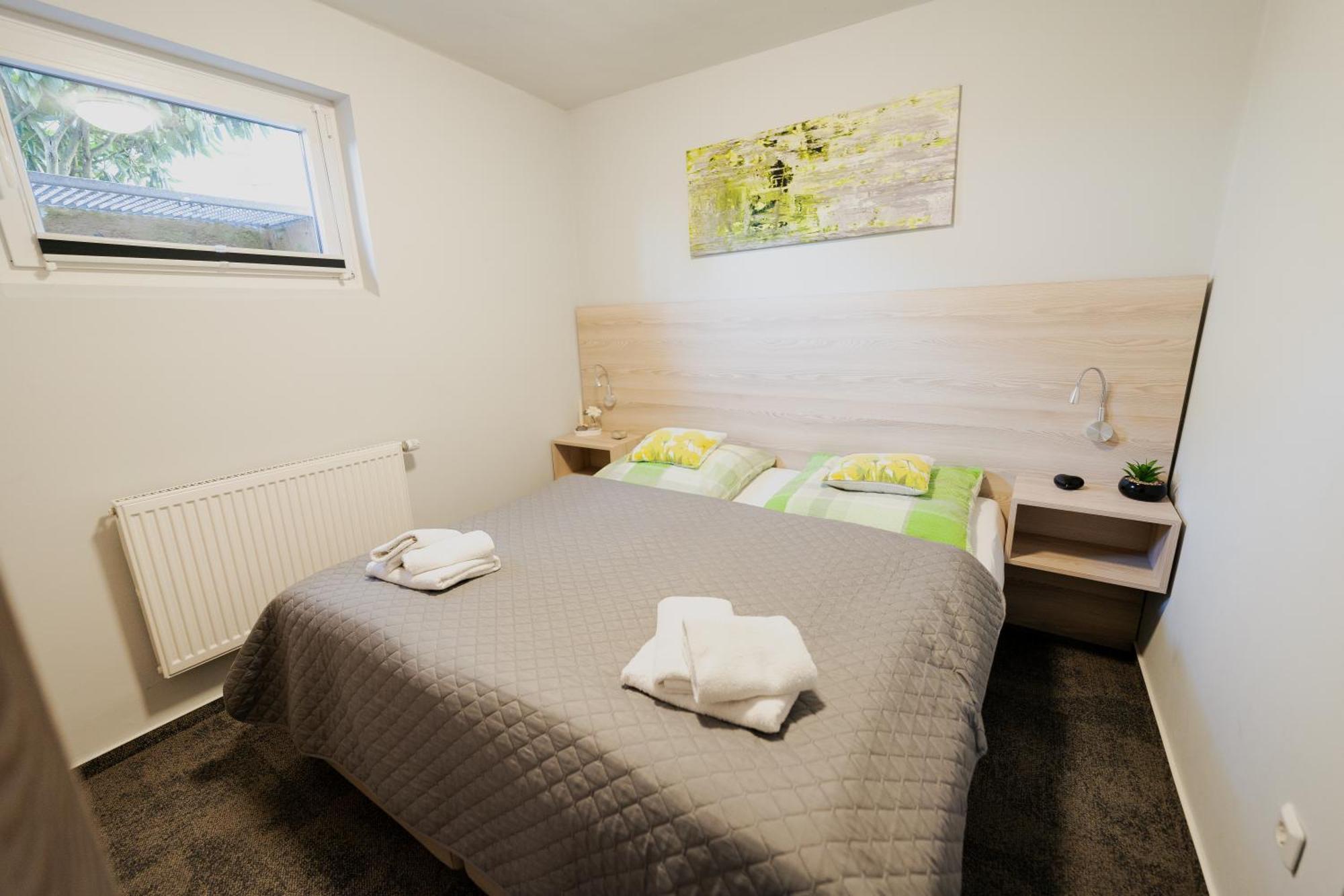 Ferienhaus Schoene Aussicht Ferienwohnung Gruen Hemfurth-Edersee Esterno foto